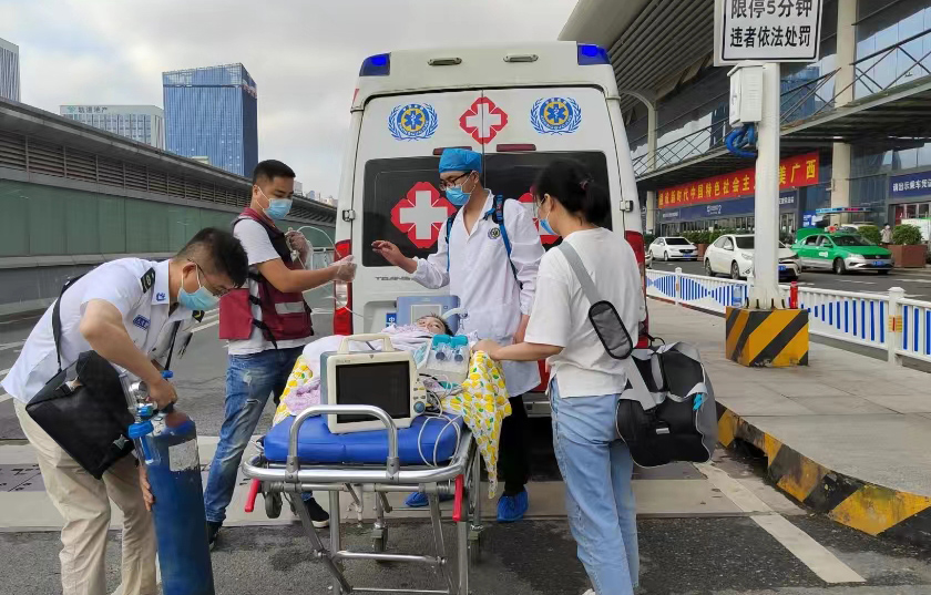 江口县救护车出租公司